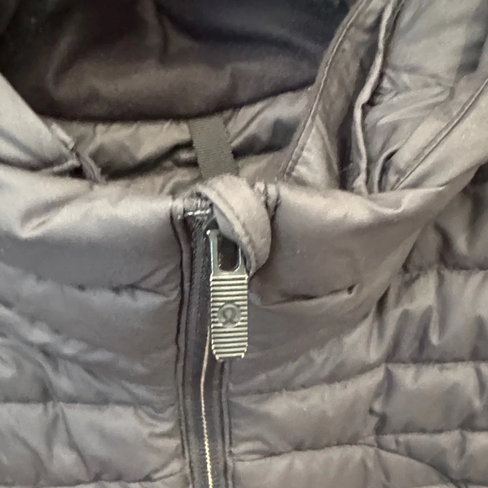 Women's Black Quilted Jacket - Picture 2 of 5